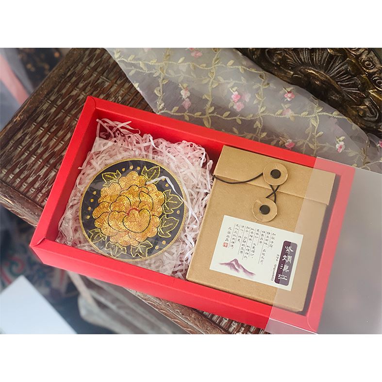 刺绣杯垫云南套盒