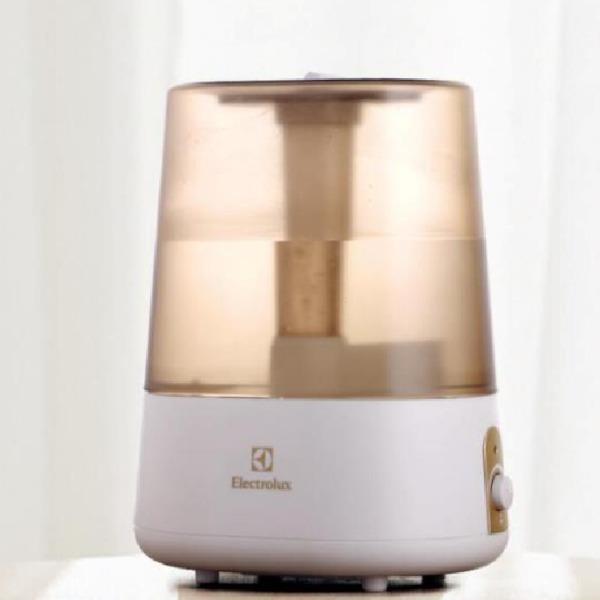 伊莱克斯EGEH280超声波加湿器