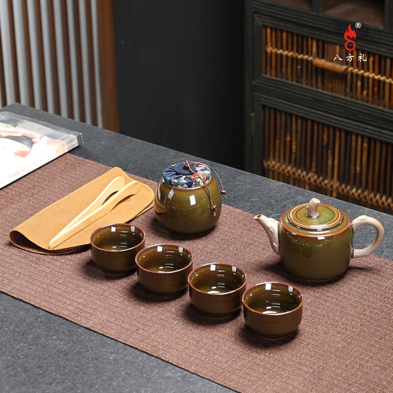 八方礼欣欣向荣8入茶具套装BFL2022-2