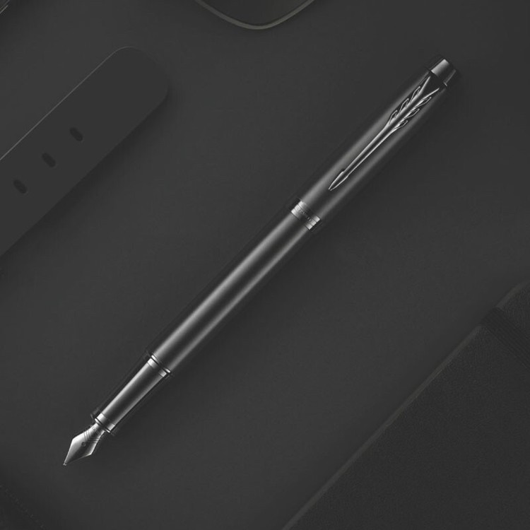 派克（PARKER）钢笔礼盒IM理性之黑墨水笔+麒麟礼盒
