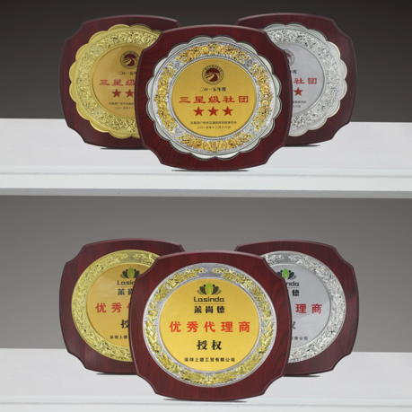 金箔木质奖牌22*22CM