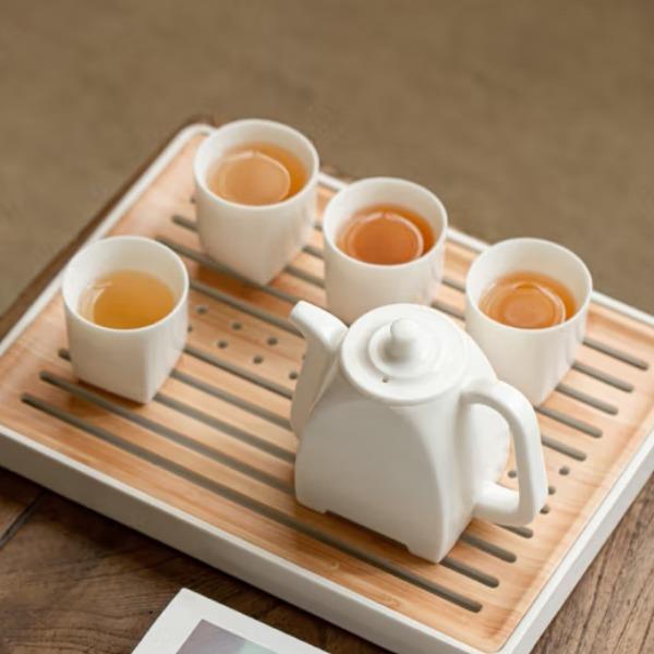 蘭䑓玉润·行方23/8