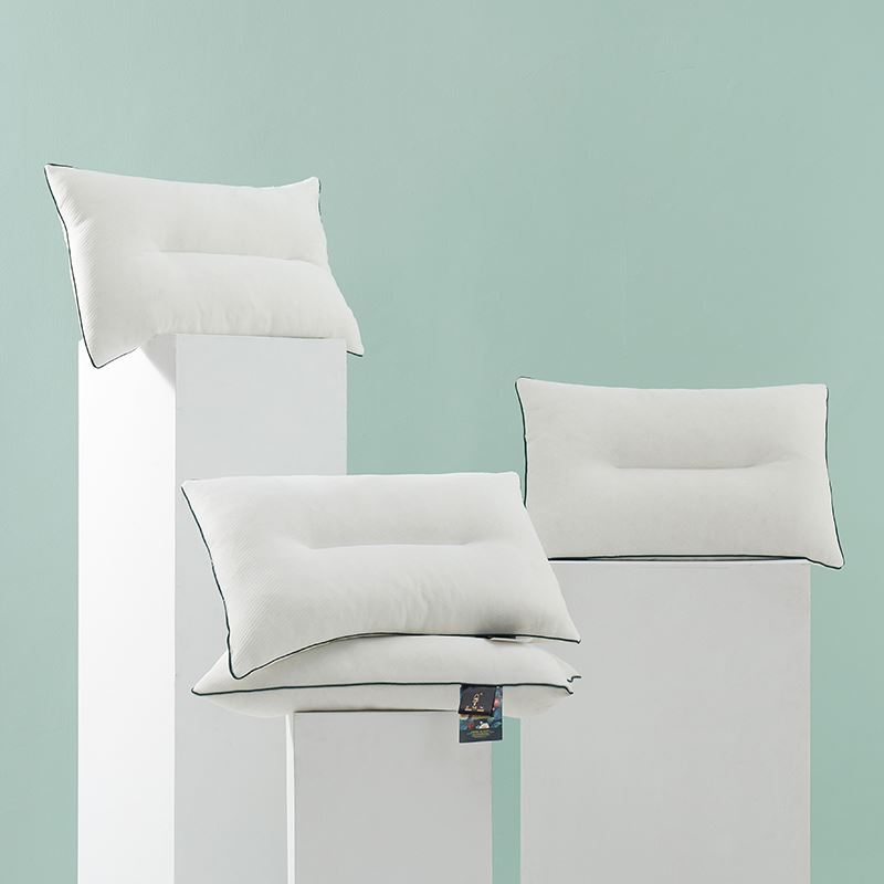 啄木鸟颗粒乳胶枕3050-瑞乌