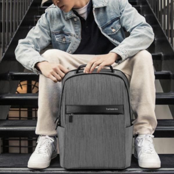 新秀丽双肩包灰黑色