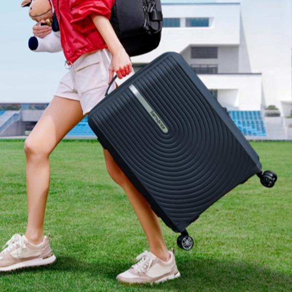 新秀丽HI-FI四轮旋转拉杆箱-蓝色