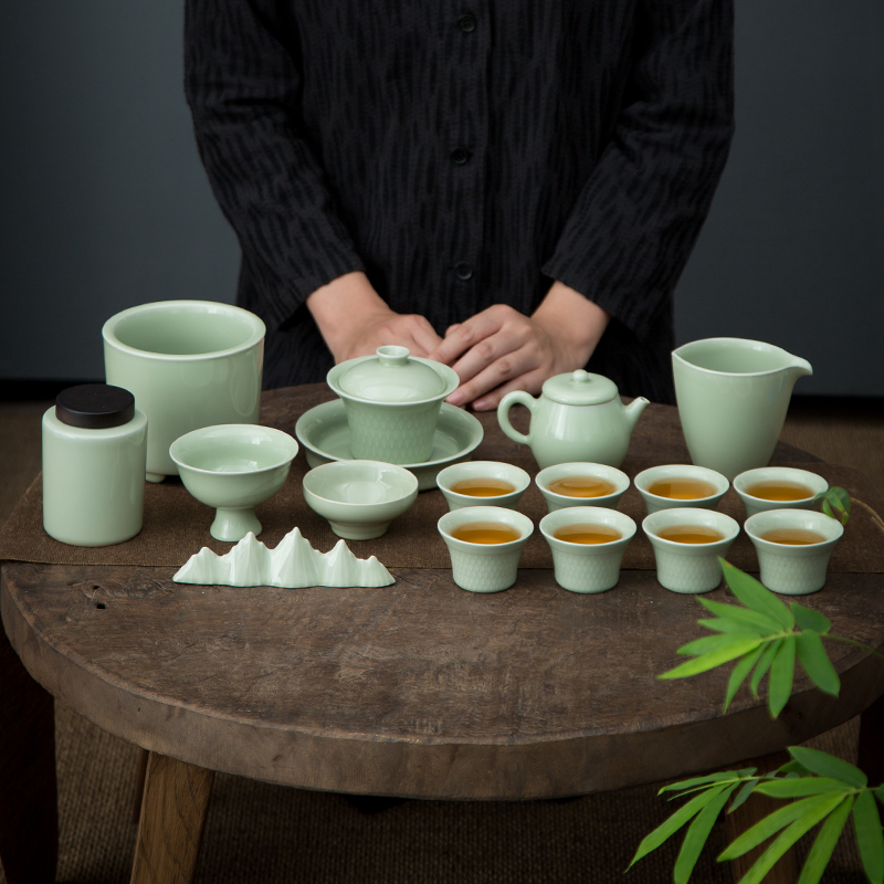 宏裕袖器（17头）礼盒套装JHY-CJ-105