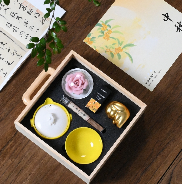 （东悦）七星伴月中秋快客茶具套组木盒装QXBY-MH01