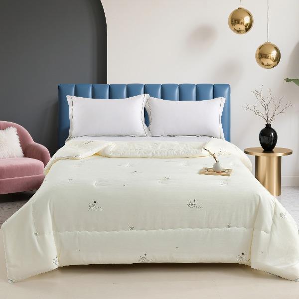 花花公子燕窝温养深睡被PB-25B7703