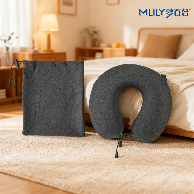 夢百合Mlily旅行護頸枕夠輕不壓頸，柔中有韌，舒緩解壓