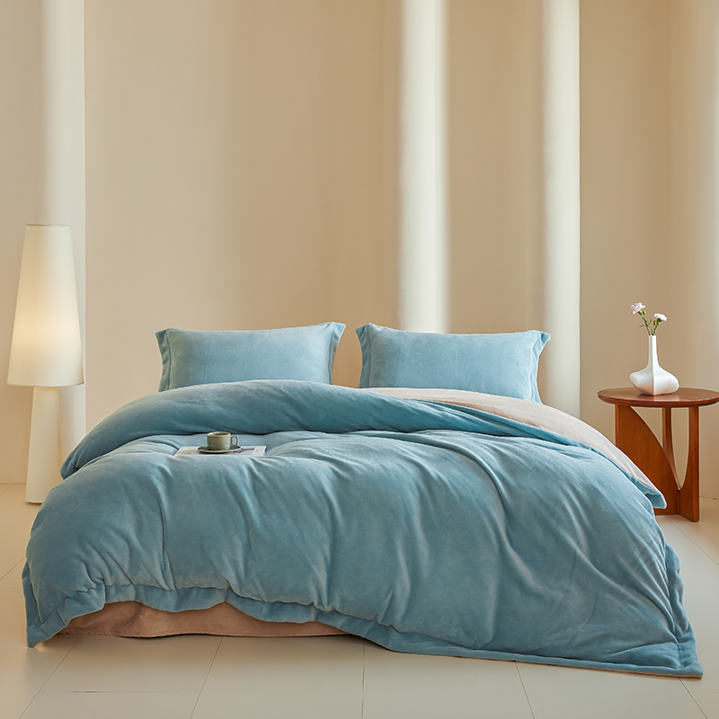 博洋加厚牛奶绒四件套-湖绿暖阳