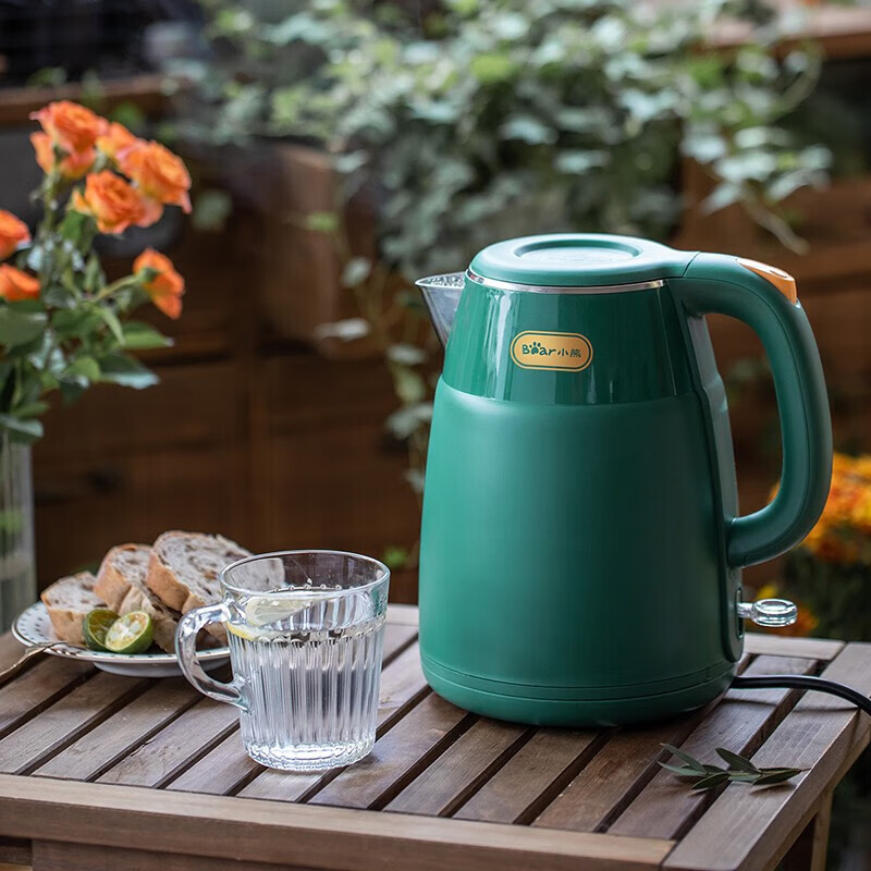 小熊电热水壶ZDH-Q15E1