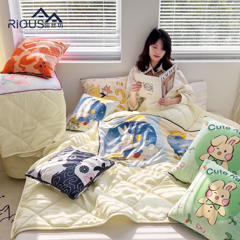 蕊絲坊家紡新款水晶絨磨毛多針?biāo)募究畋д肀?>
                                            


                            </span>
                        </div>
                        <div style=