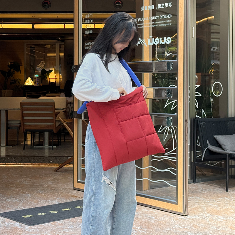 又見美物綿語系列福字抱枕包EB1703