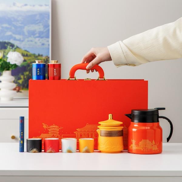 瓷語(yǔ)花香故宮文創(chuàng)辦公杯燜壺茶禮套裝