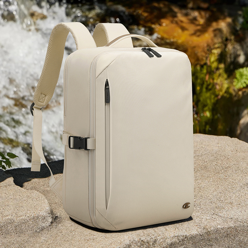 Champion大容量戶外休閑雙肩包GJDK36A2