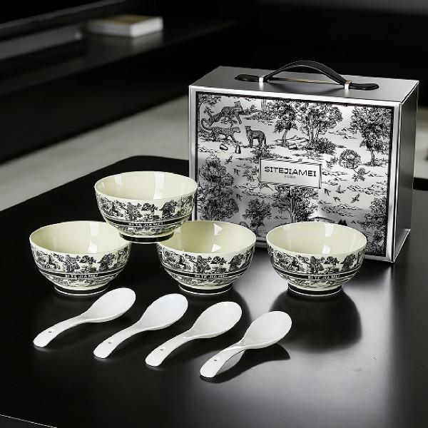 思特嘉美-中古丛林轻奢餐具四碗四勺