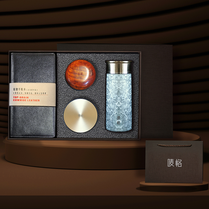 【唛恪】真皮活页手帐本+羊角按摩梳+香熏炉二件+纯钛保温杯