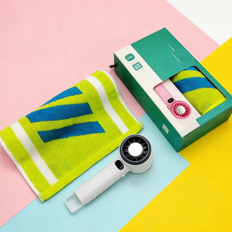 严选数显风扇毛巾礼盒A15F6