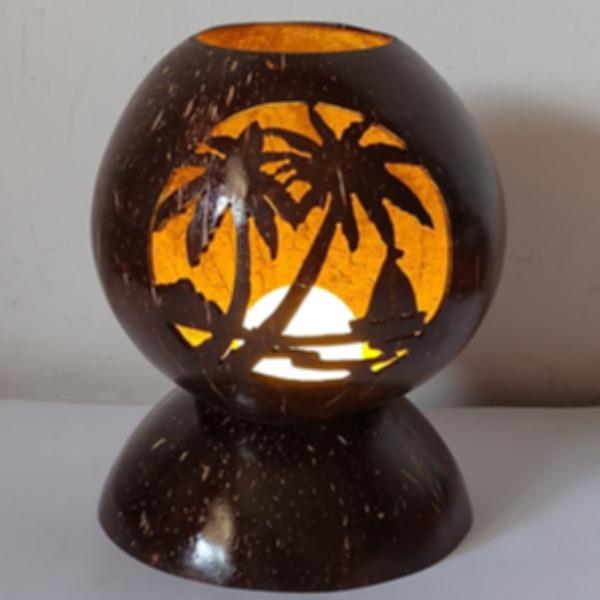 福椰椰雕小夜燈海南風(fēng)光擺件13*16cm