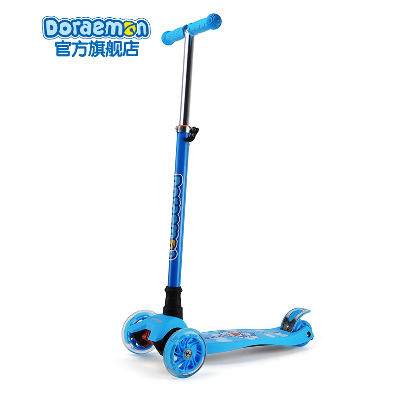 哆啦A夢閃光三輪滑板車DM-8027
