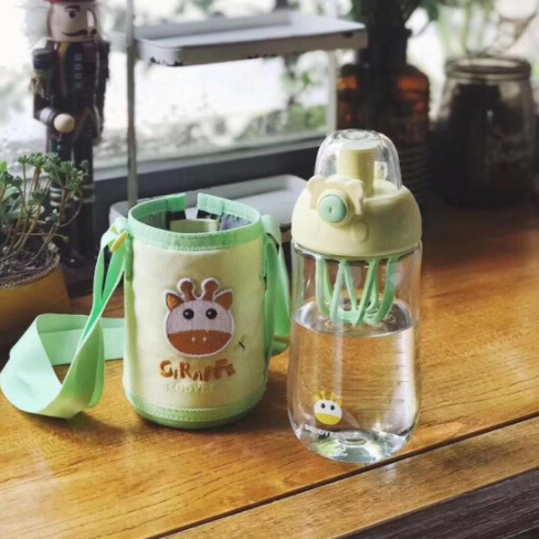 杯具熊兒童搖搖杯