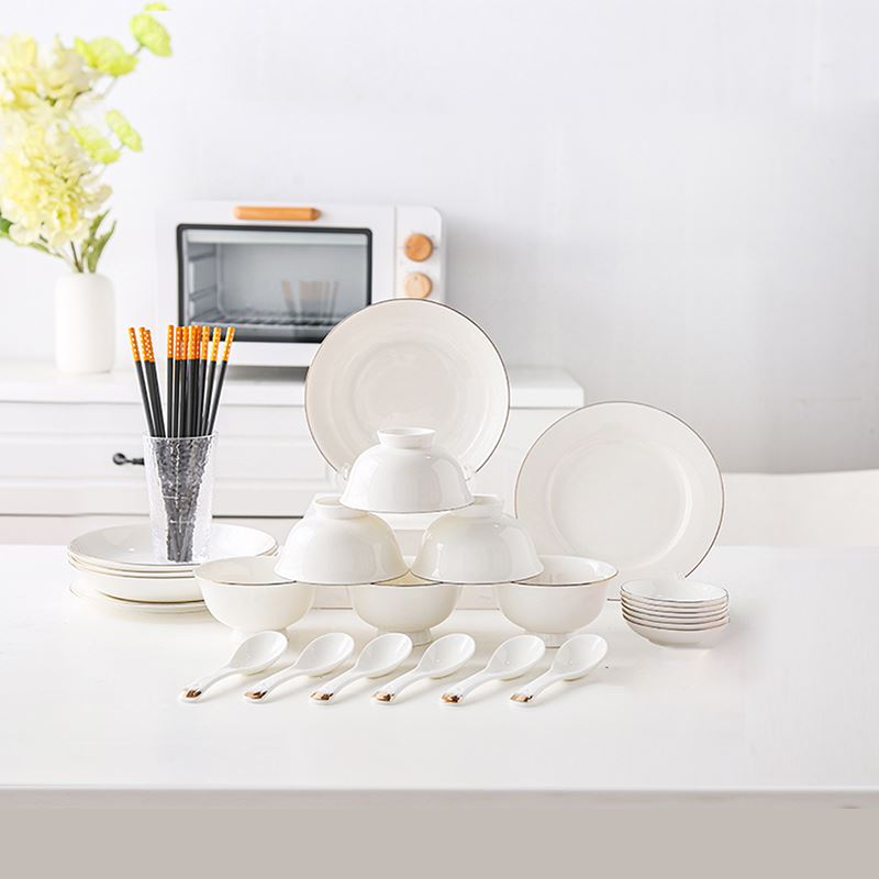 羋瓷金邊30頭餐具M(jìn)C-G3008C
